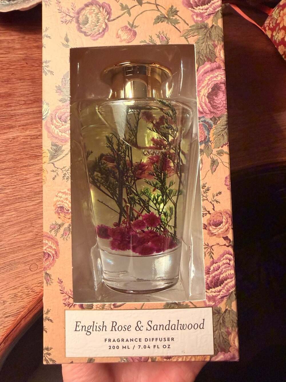 Laura Ashley English Rose & Sandalwood Scent Fragrance Floral Glass Diffuser